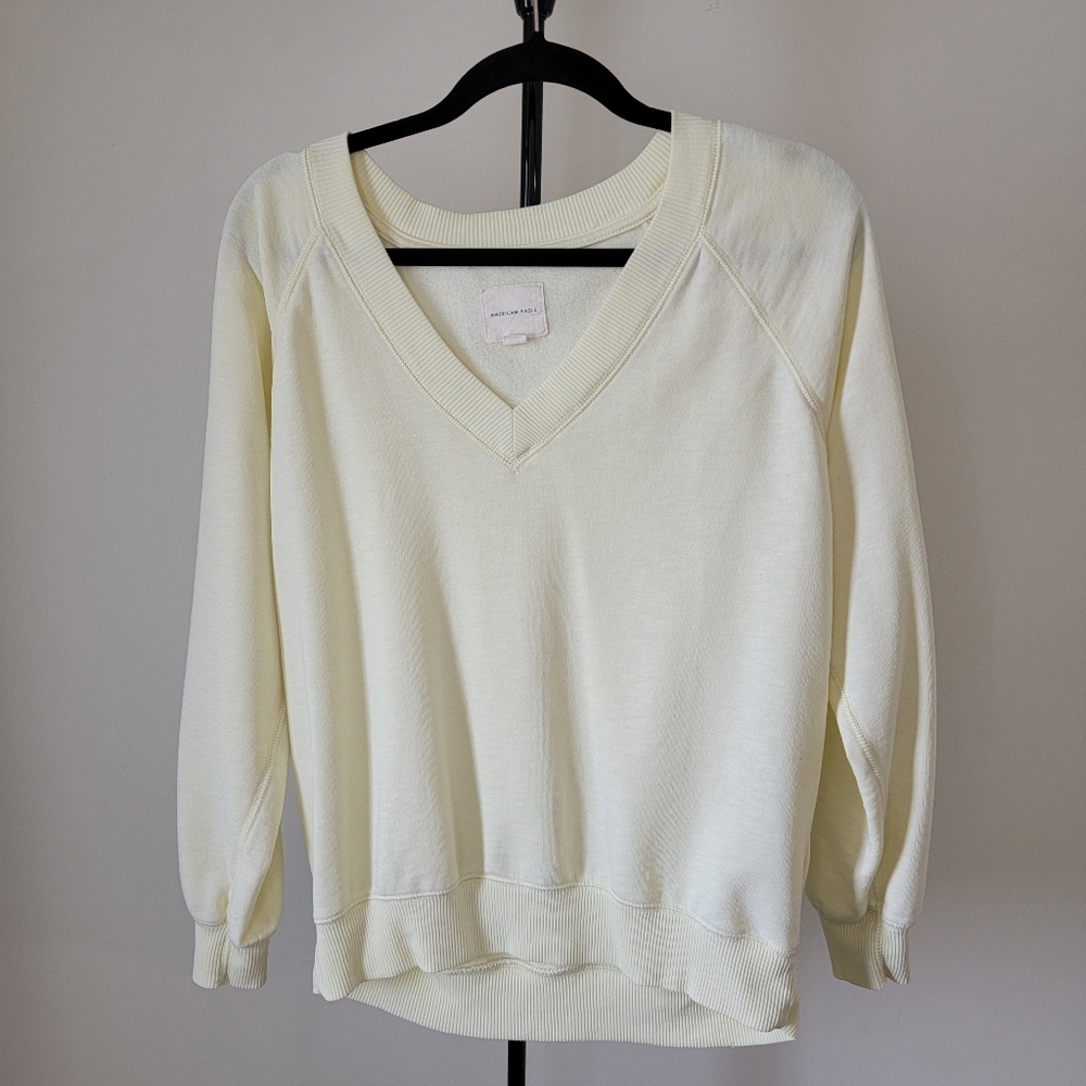 American Eagle Oversized V-neck Sweatshirt